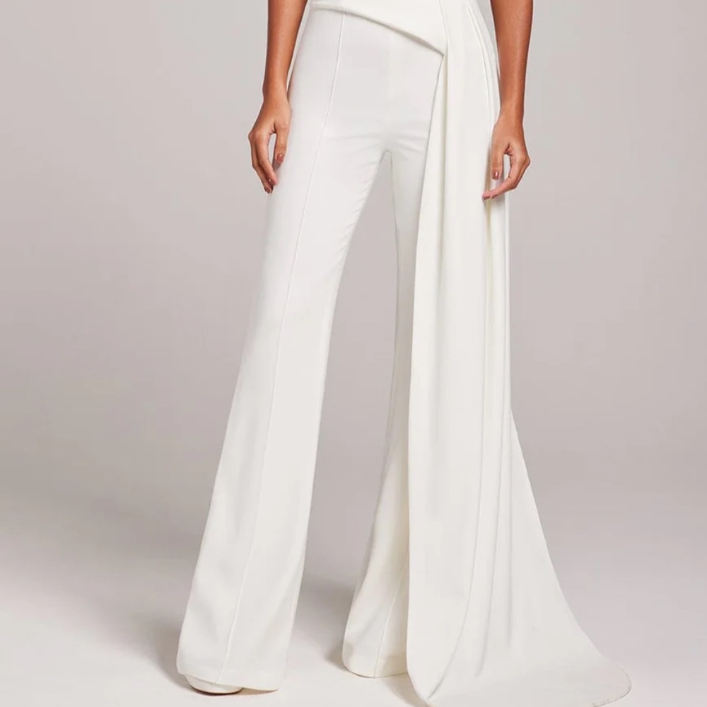 $295 Nadine Merabi Charlotte White Pants size US4